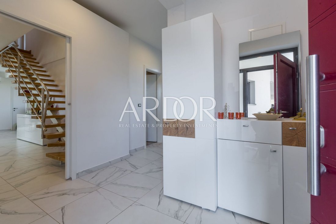 House in Porec, Istria County, Croatia 4 - 15767862