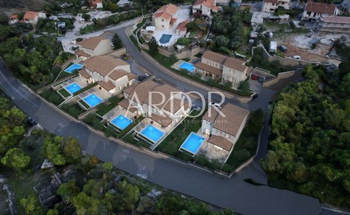 Terreno a Tribulje, Regione litoraneo-montana, Croazia 1