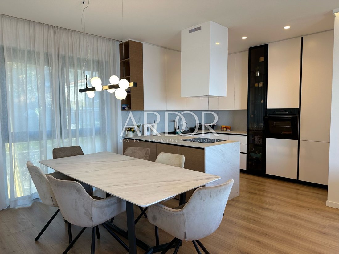 Apartment in Grad Opatija, Primorje-Gorski Kotar County, Croatia 4 - 15767757