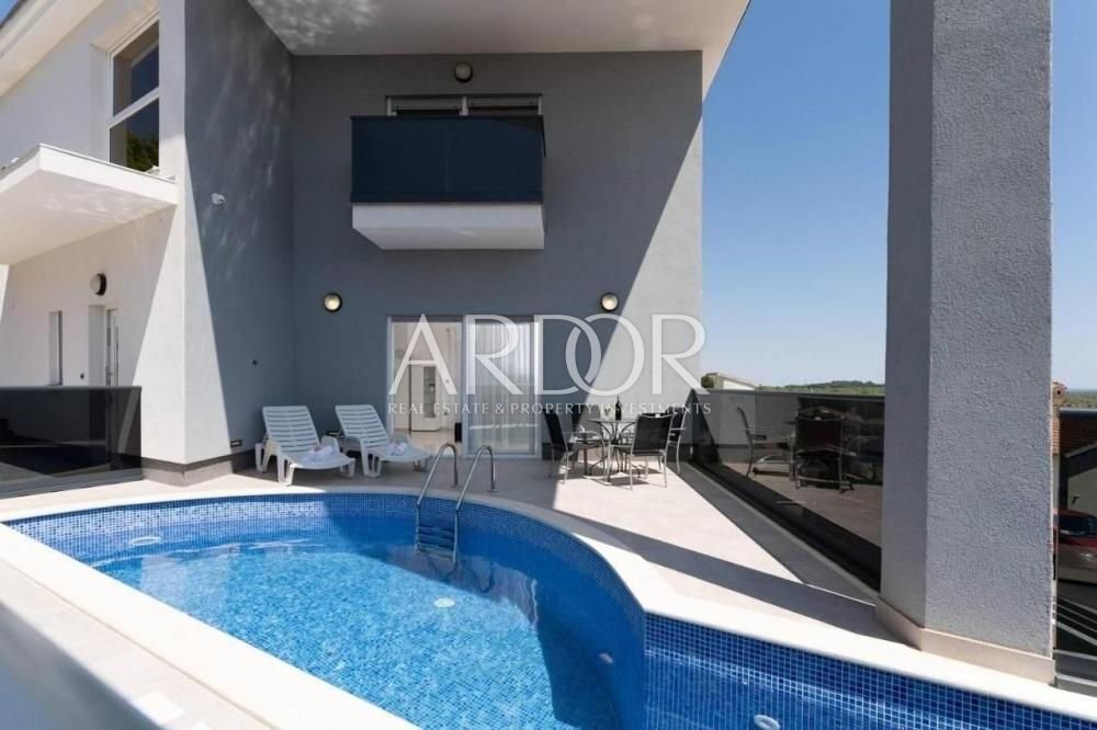 House in Porec, Istria County, Croatia 4 - 15767863