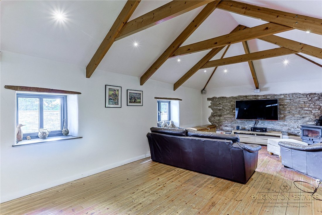 House in Cornwall, England 2 - 15764680