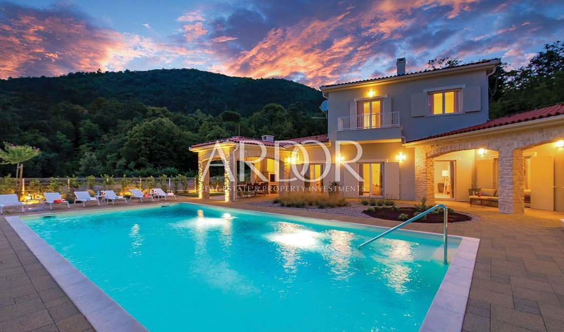 House in Grad Opatija, Primorje-Gorski Kotar County, Croatia 1 - 15767924
