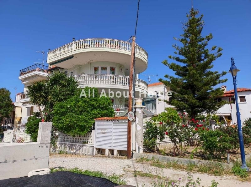 Villa in Pallini Municipal Unit, Macedonia and Thrace, Greece 3 - 15763459