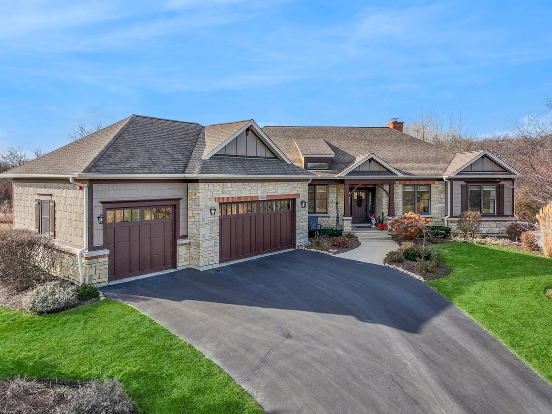 House in Marengo, Illinois, United States 1 - 15765046