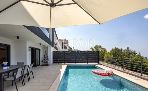 House in Kostrena, Primorje-Gorski Kotar County, Croatia 1
