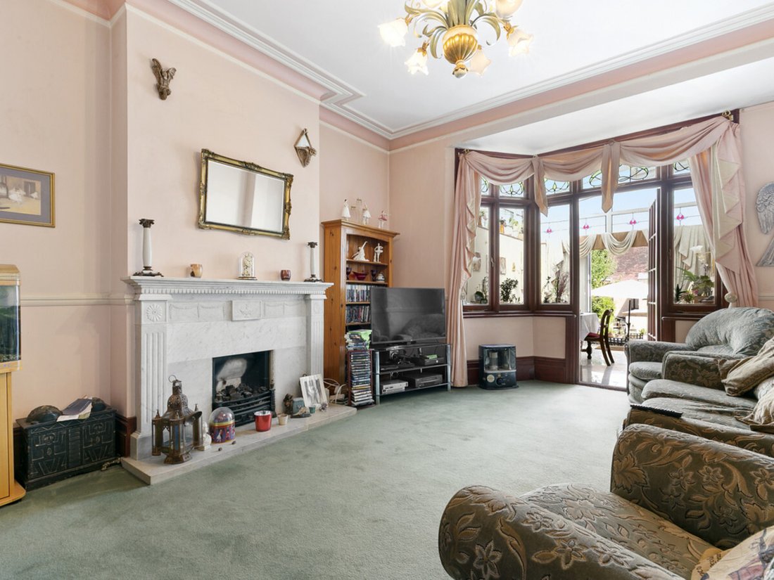 House in Catford, Lewisham, England 3 - 15765589