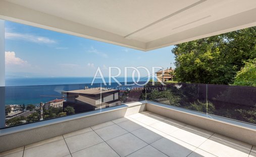 Apartment in Grad Opatija, Primorje-Gorski Kotar County, Croatia 1