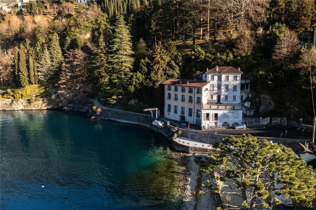 House in Faggeto Lario, Lombardy, Italy 1 - 15763858