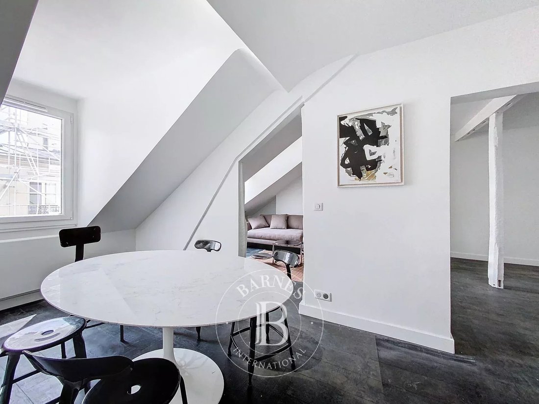 Apartment in Saint Placide, Paris 6e Arrondissement, Paris 4 - 15764852