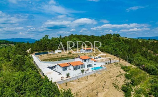 House in Opcina Cerovlje, Istria County, Croatia 1