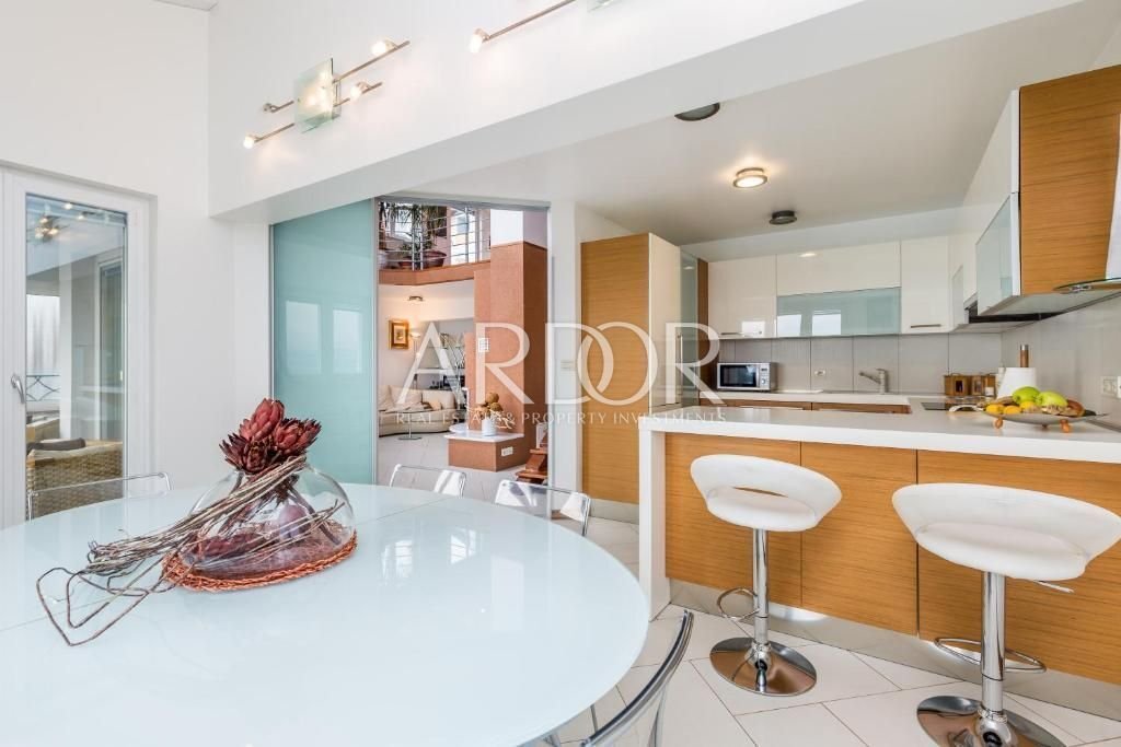 Apartment in Grad Opatija, Primorje-Gorski Kotar County, Croatia 4 - 15767830