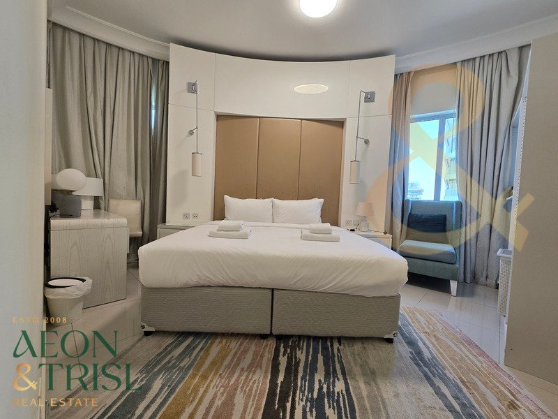 Apartment in Downtown Dubai, Dubai, United Arab Emirates 3 - 15764697