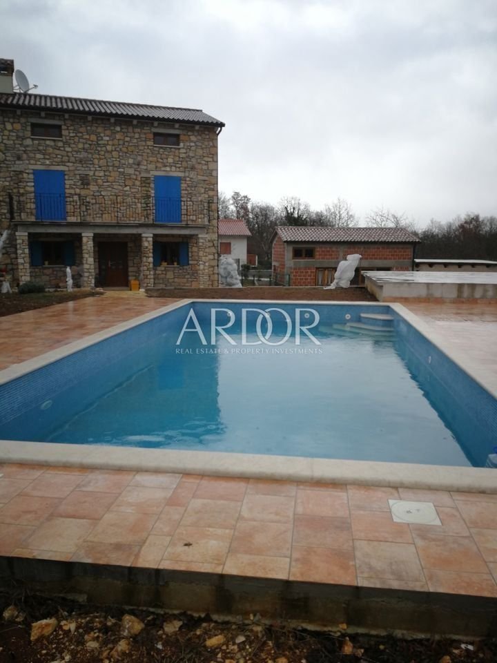 House in Santalezi, Istria County, Croatia 1 - 15767843