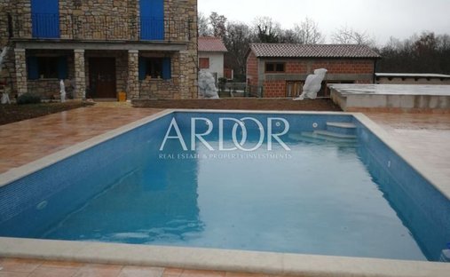 House in Santalezi, Istria County, Croatia 1