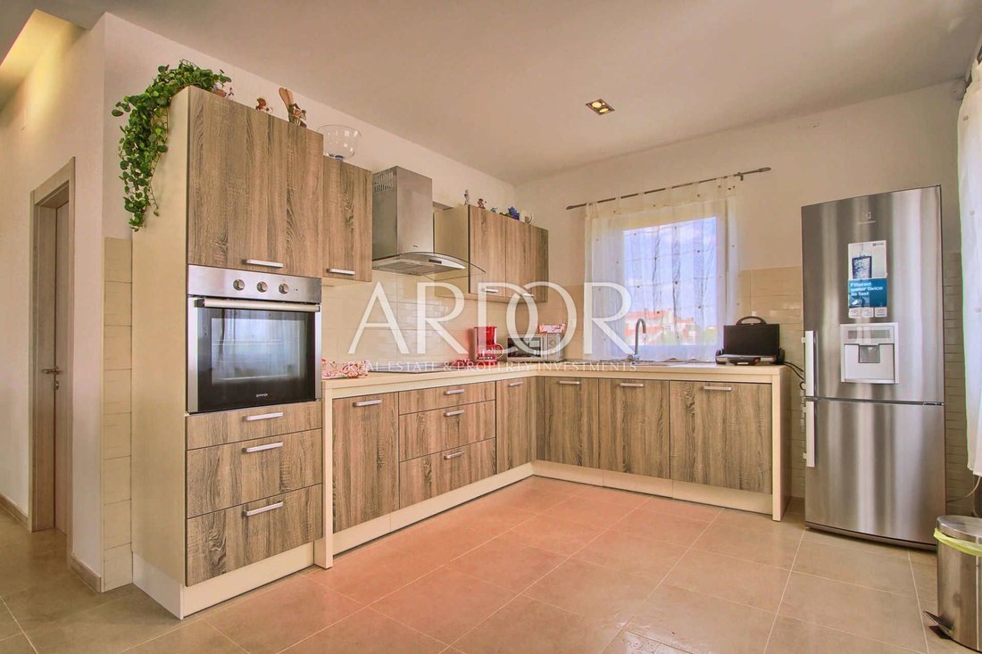 House in Svetvincenat, Istria County, Croatia 4 - 15767860