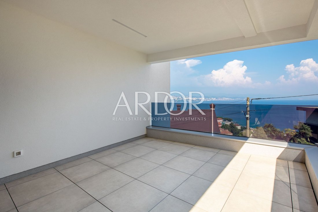 Apartment in Grad Opatija, Primorje-Gorski Kotar County, Croatia 3 - 15767535