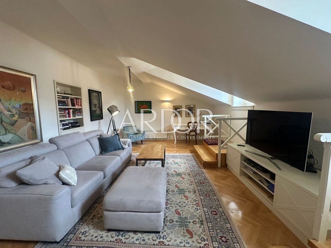 Apartment in Grad Opatija, Primorje-Gorski Kotar County, Croatia 1 - 15767107