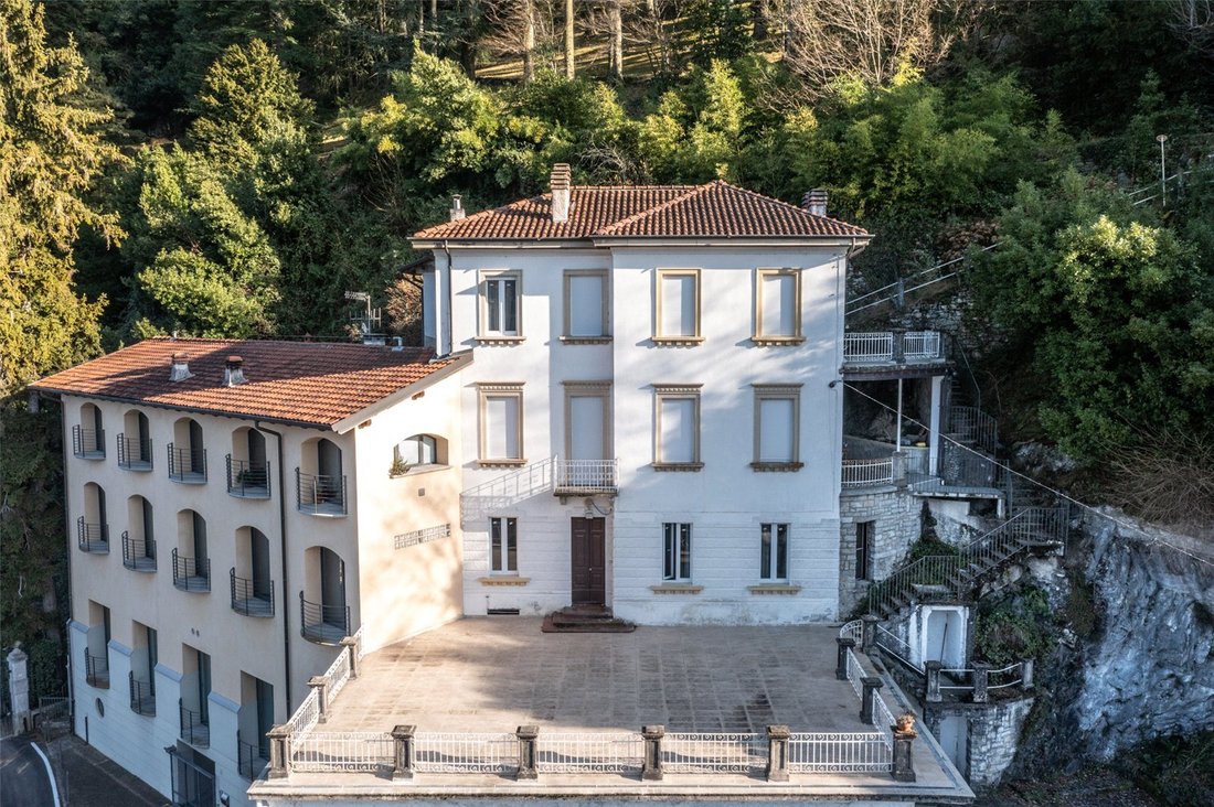 House in Faggeto Lario, Lombardy, Italy 3 - 15763858