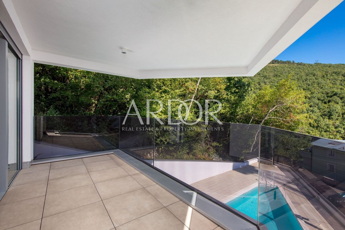 Apartment in Grad Opatija, Primorje-Gorski Kotar County, Croatia 1 - 15767607