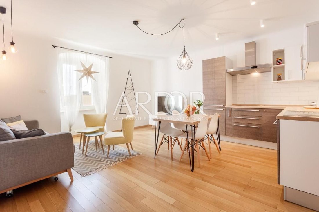 Apartment in Mjesni odbor Luka, Grad Rijeka, Primorje-Gorski Kotar County 1 - 15767741