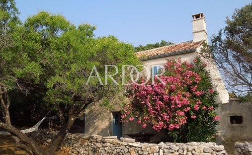 House in Punta Kriza, Primorje-Gorski Kotar County, Croatia 1