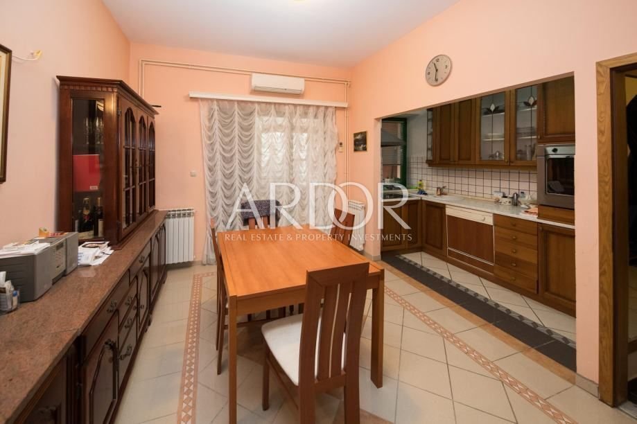 Apartment in Grad Crikvenica, Primorje-Gorski Kotar County, Croatia 4 - 15767148