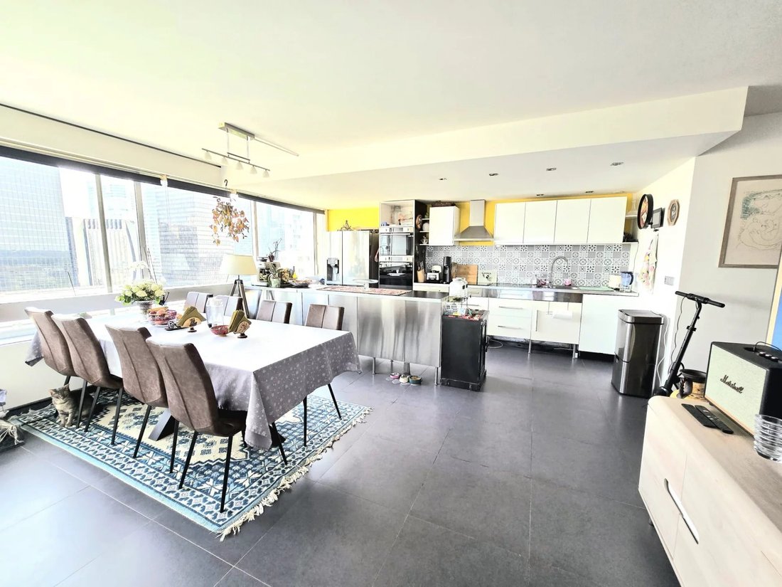 Apartment in Puteaux, Ile-de-France, France 4 - 15763909