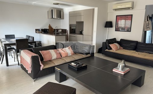 Apartment in Saint-Laurent-du-Var, Provence-Alpes-Côte d'Azur, France 1