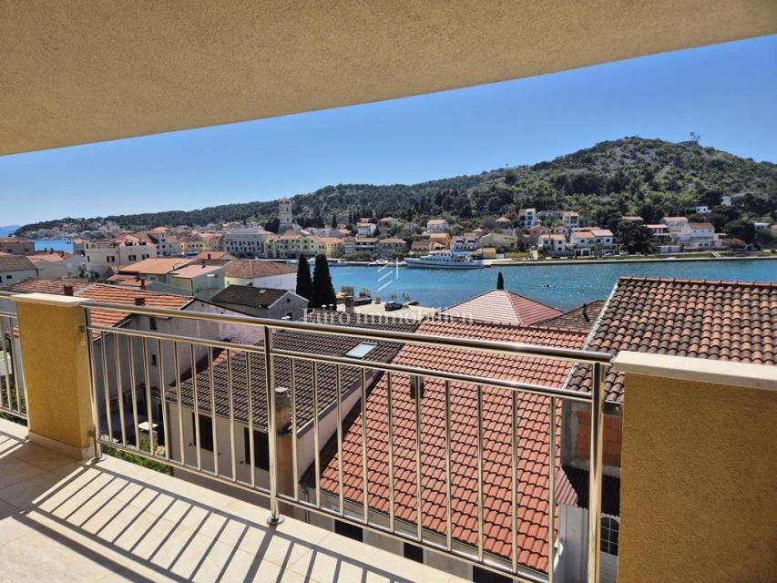 House in Murter, Sibenik-Knin County, Croatia 4 - 15767145