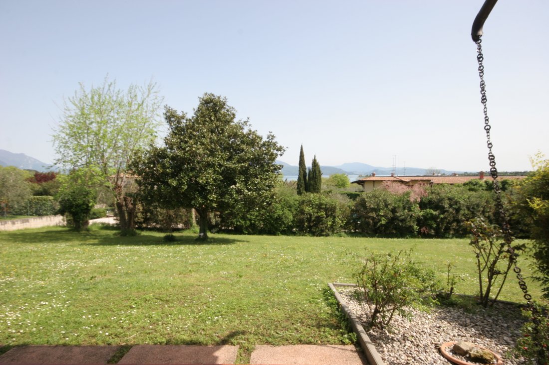 Villa in Manerba del Garda, Lombardy, Italy 1 - 15767130