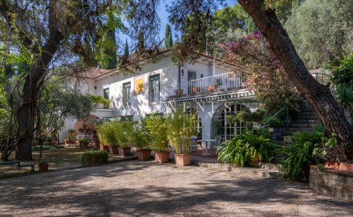 Villa a Oneglia, Imperia, Liguria 1