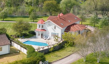 Farm Ranch in Linder�d, Sk�ne County, Sweden 2