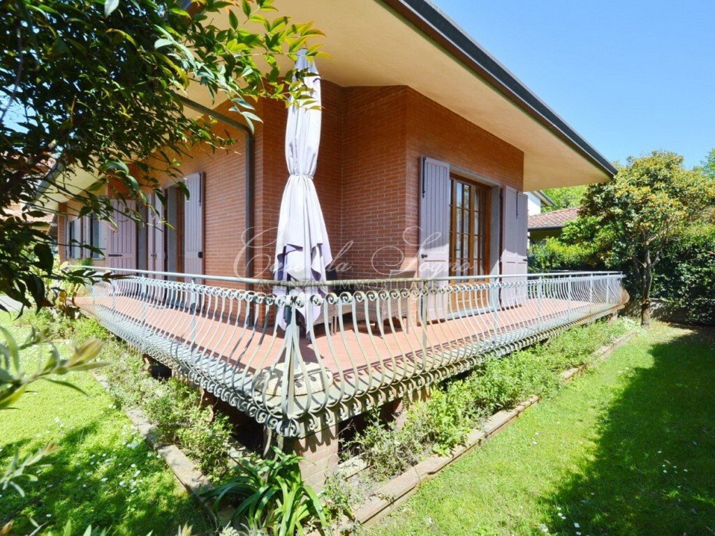 Villa in Center, Forte dei Marmi, Tuscany 3 - 15768857