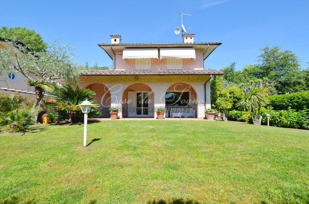 Villa in Center, Forte dei Marmi, Tuscany 3 - 15768830
