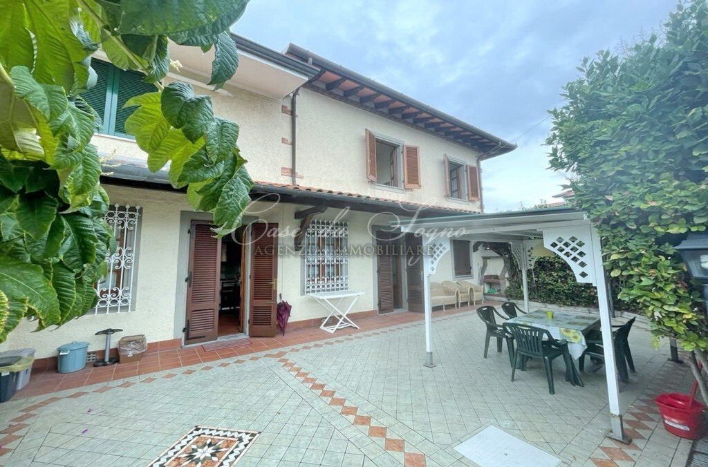Villa in Center, Forte dei Marmi, Tuscany 1 - 15768727
