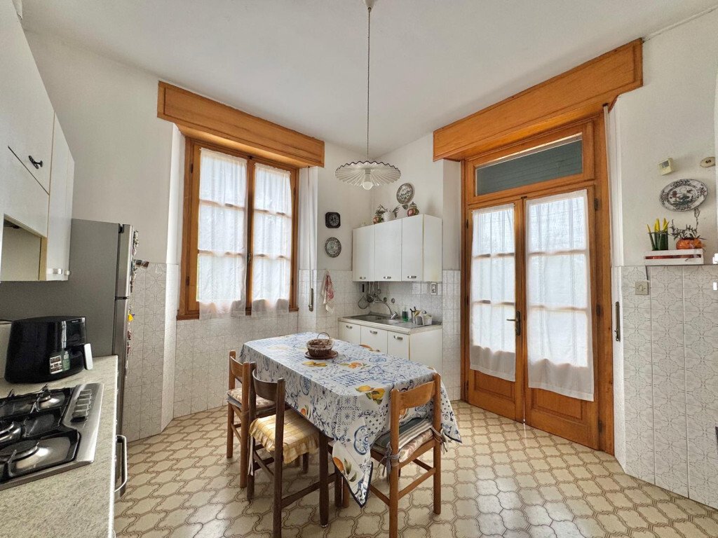Villa in Center, Lastra a Signa, Tuscany 5 - 15768367