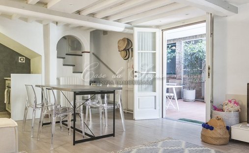 House in Center, Forte dei Marmi, Tuscany 1