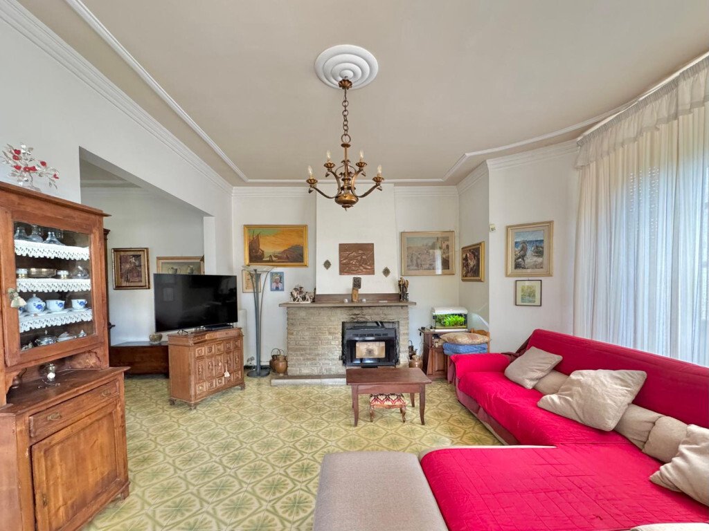 Villa in Center, Lastra a Signa, Tuscany 4 - 15768367