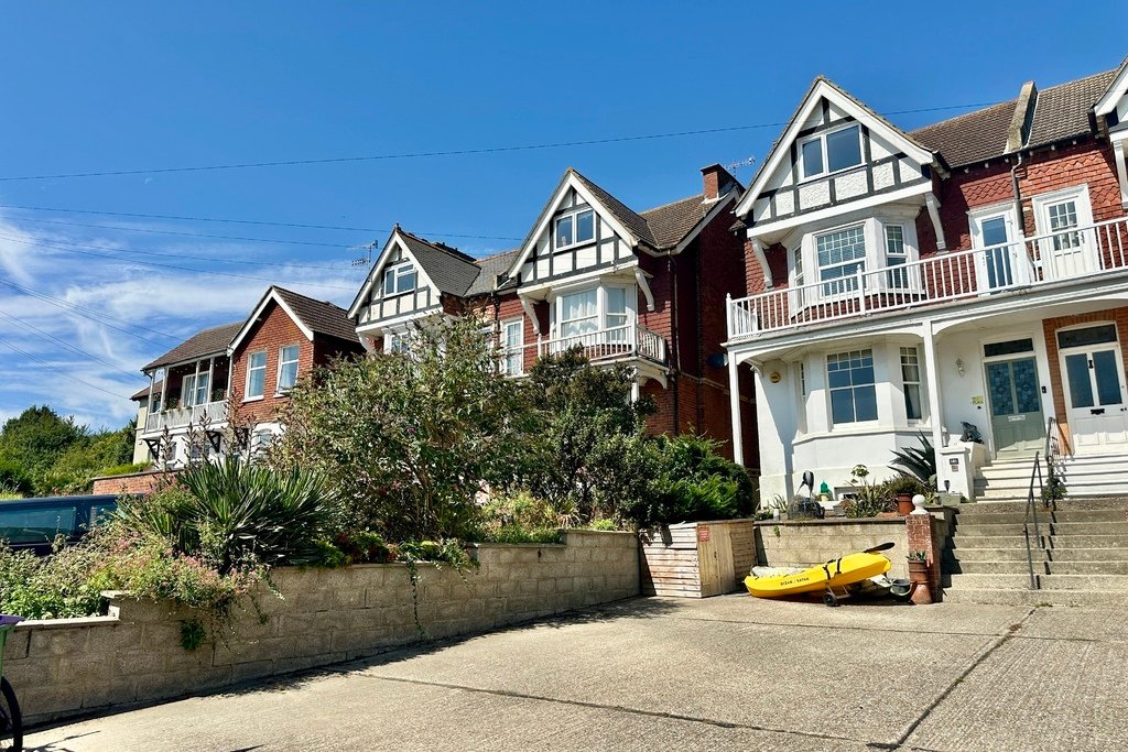 House in Seabrook, Hythe, England 2 - 15768773