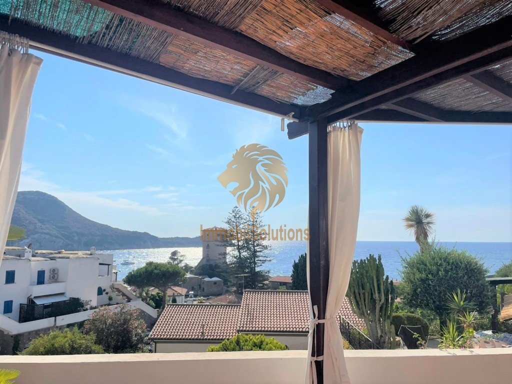 Villa in Giglio Castello, Tuscany, Italy 2 - 15768413