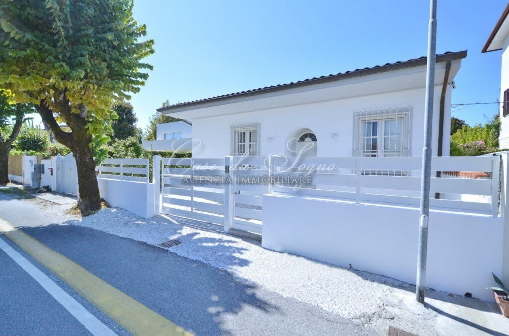Villa in Center, Forte dei Marmi, Tuscany 1 - 15768310