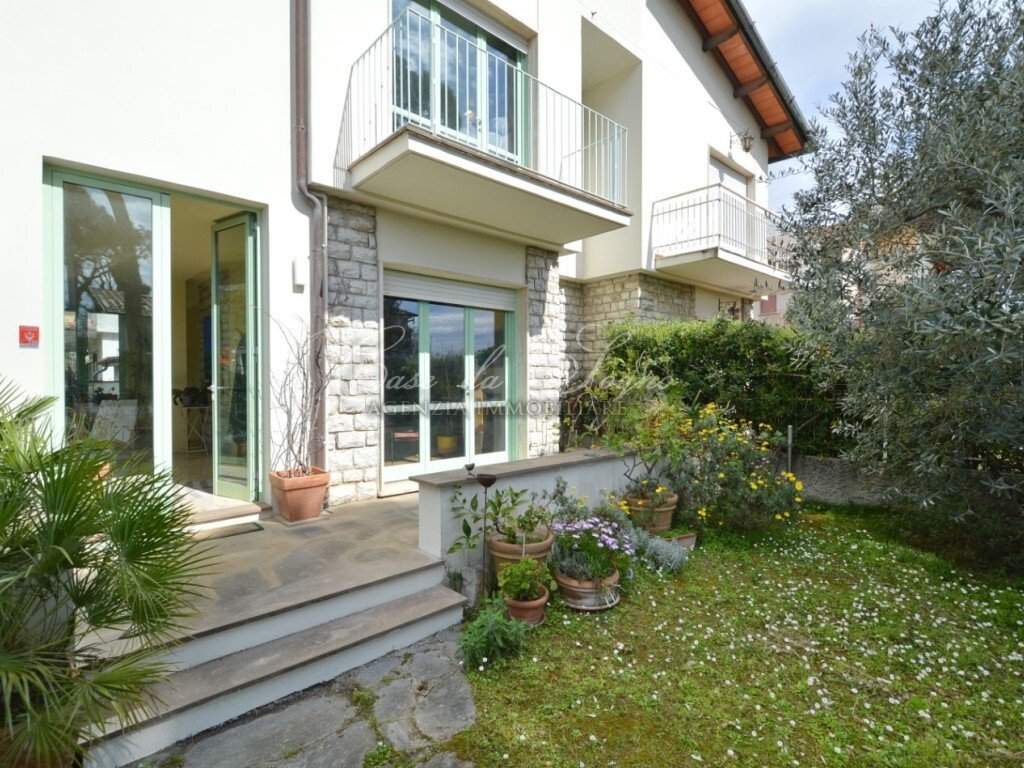 Villa in Camaiore, Tuscany, Italy 4 - 15768794