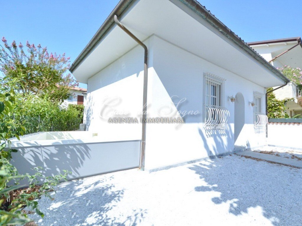 Villa in Center, Forte dei Marmi, Tuscany 4 - 15768310
