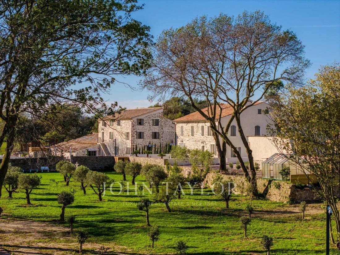 House in Sainte-Maxime, Provence-Alpes-Côte d'Azur, France 1 - 15002758
