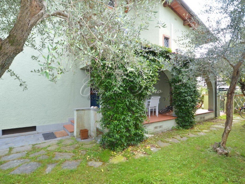 Villa in Center, Forte dei Marmi, Tuscany 2 - 15768815