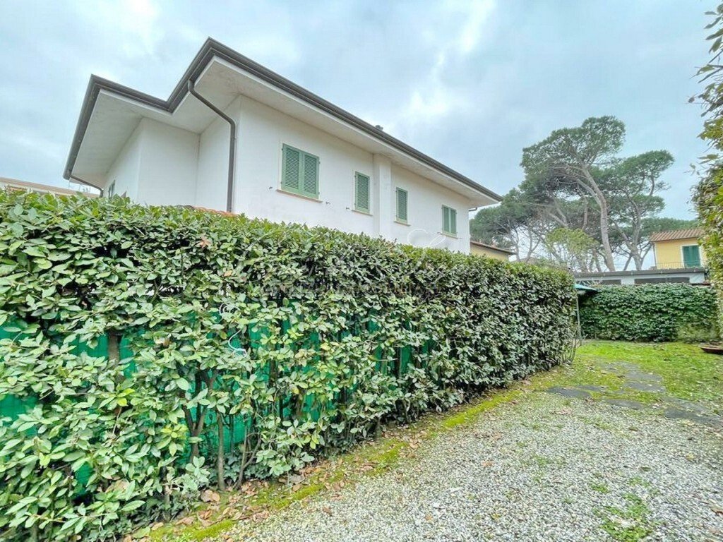 Villa in Center, Forte dei Marmi, Tuscany 3 - 15768377