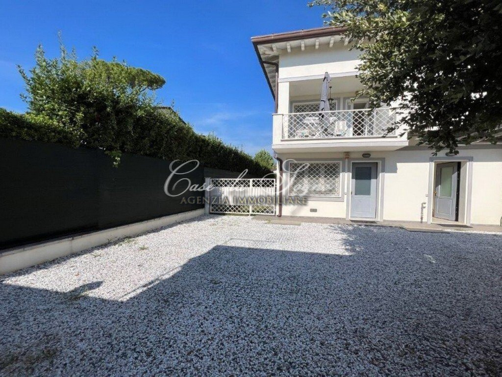Villa in Center, Forte dei Marmi, Tuscany 4 - 15768691