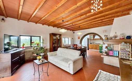 Apartment in Center, San Casciano in Val di Pesa, Tuscany 1