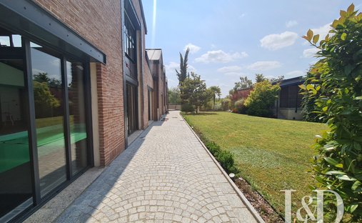 An Vast 18th Century Mansion And Its Neo Romanesque Indoor Chapel And Outbuildings In The