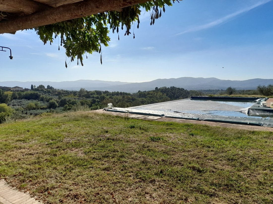 Villa in Borgo a Cascia, Reggello, Tuscany 1 - 15768407